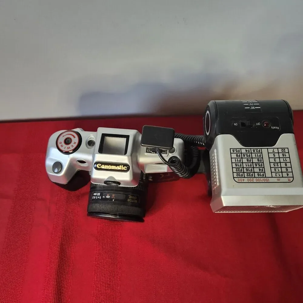Canomatic Big Royal View 35mm Film Camera w/ Flash Bracket Novelty Scamera Toy